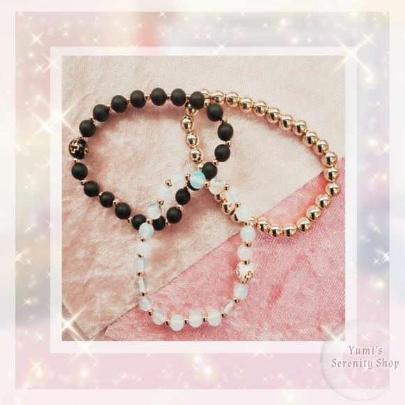 SOLD:     HandmadeNatural Stone Bead bracelet set 💛 - Picture 1 of 1